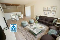 18.1帖。家族が集まる開放的なリビング。思い思いの時間を過ごしたり食事をしたり、素敵な団らんの場になりますね。CGによるイメージ画像