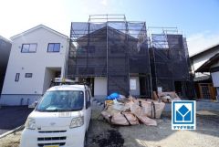 2号棟。4LDK、納戸、パントリー付き＾＾ 洗濯物も沢山干せるインナーバルコニー付き＾＾