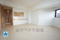 ご家族で団らんの時間を過ごすLDK＾＾ 居心地良く、ご家族皆がゆったり寛げる憩いの空間となりそうです。