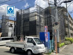 ゆめタウン筑紫野まで徒歩9分、最寄りコンビニまで徒歩4分。日頃のお買い物も楽々です＾＾