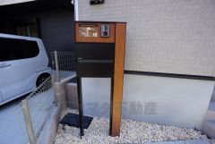 モニター付きインターホンなので来訪者の顔が見えて安心ですね＾＾