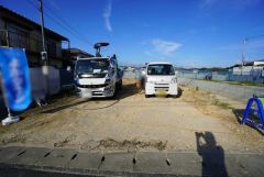 駐車スペースはゆとりある3台分を確保。マイカー用に、お客さま用に、余裕を持ってご利用いただけます。