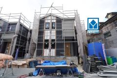 春日西小(歩6分)＾＾春日西中(歩1分)＾＾南向き。子育て世帯にオススメの住環境＾＾