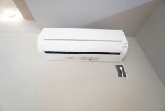夏や冬に欠かせないエアコンが標準装備です。