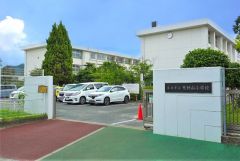 天神山小学校