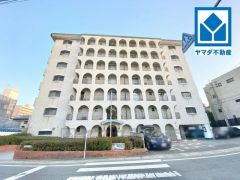 西鉄大牟田線「高宮」駅まで徒歩約3分＾＾スーパー、コンビニ、ドラッグストアまで徒歩約3分圏内＾＾