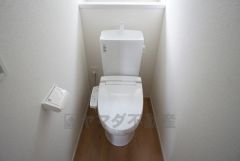 1階2階の2ヶ所にトイレがあるので、忙しい朝にもゆとりができますね。