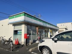 ファミリーマート　鳥栖弥生が丘