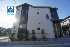 西鉄「二日市」駅(自転車6分/1.3ｋｍ)。西鉄バス「星ヶ丘入口」歩3分。博多駅行き＾＾カースペースは3台分を確保＾＾