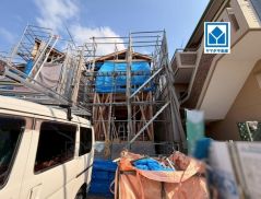 コンビニ、ドラッグストア徒歩3分圏内＾＾周辺環境充実しています。西鉄バス「池の下」停徒歩10分＾＾