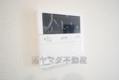 おいだき機能つきなのでお風呂に入る時間が異なるご家庭には嬉しいですね。ボタン一つで快適で便利な生活が＾＾