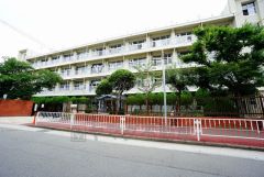 赤坂小学校