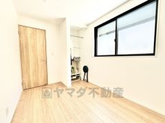 1階には5.1帖のストレージルームがあります＾＾ライフステージに合わせて様々な使い方ができそうですね＾＾