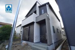 現地（2025年9月）撮影。スーパーやコンビニなども近く周辺環境充実。快適でゆとりのある生活空間で新生活を始めましょう^^