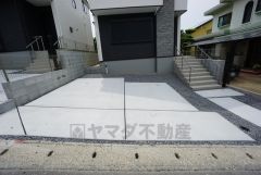 カースペースは並列2台分を確保＾＾