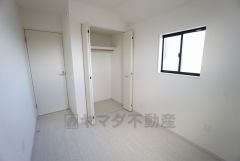 住む人のこだわりを活かす洋室＾＾クローゼットもあり荷物もすっきり片付けられ、ゆとりのある暮らしが出来ます＾＾