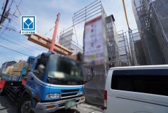 太陽光付き住宅。南向き＾＾オールフローリング4LDK＾＾P2台（ビルドインガレージ1台分）＾＾