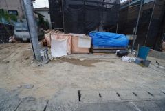 駐車スペースはゆとりある2台分を確保。マイカー用に、お客さま用に、余裕を持ってご利用いただけます。