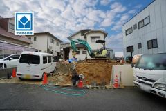 4LDK＾＾駐車スペース2台分＾＾電動シャッター等設備充実＾＾