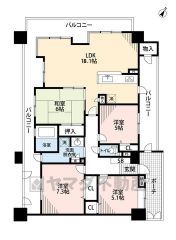 約6帖の和室含む4LDK。LDK18.1帖。3面バルコニーで圧倒的な開放感＾＾ 食器洗浄乾燥機付きシステムキッチンなど設備充実＾＾洗面室や廊下、全居室など収納充実の間取り＾＾ 