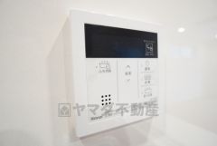 おいだき機能つきなのでお風呂に入る時間が異なるご家庭には嬉しいですね。ボタン一つで快適で便利な生活が＾＾