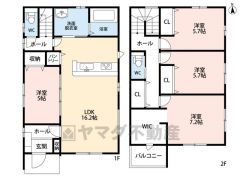 4LDKオールフローリング。家族間コミュニケーション・リビング階段を採用。食器洗乾燥機付きシステムキッチン。折り下げ天井キッチンはお洒落で収納も豊富です＾＾