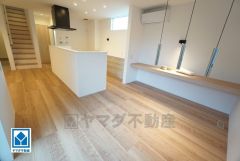 キッチン横にダイニングがあり、配膳がしやすいですよ＾＾