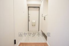 ご家族の靴をスッキリと片付けられるシューズボックス付きの玄関です＾＾スッキリと片付いた玄関は気持ちがいいです。