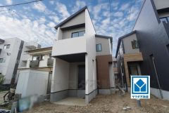 JR＆西鉄のWアクセス＾＾JR「笹原駅」歩9分、西鉄「井尻」歩11分。(自転車3分圏/約800ｍ)。ららぽーと福岡(車6分/3.1ｋｍ)＾＾