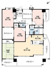 和室含む4LDKです。バルコニーは3面あります。17帖のLDKに隣接した和室は、一体化して利用すると約23帖の大空間となります。