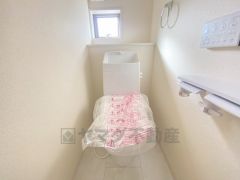 トイレは1階と2階それぞれに設けられています。