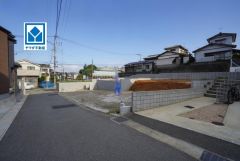 東月隈小学校、目の前＾＾西鉄バス「浦田」歩9分。博多駅行＾＾
