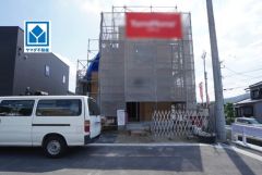 4LDK。ランドリールームのある家＾＾南東側面に広々とした5.5帖のバルコニー付き＾＾