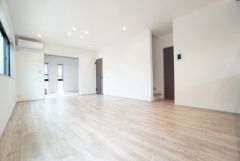 将来にわたって住みやすくプランニングを重ねて設計された間取で日々の生活をしやすい動線を考えた居住空間を創り上げております＾＾