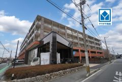 スーパー、コンビニ、ドラッグストアまで徒歩約12分圏内。周辺環境充実しています＾＾ お問合せお待ちしております＾＾