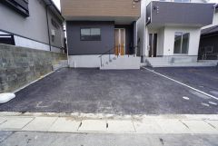 カースペースは並列2台分を確保＾＾