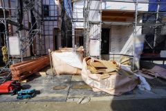 右側が2号棟。カースペースはガレージ1台と1台の計2台分を確保＾＾