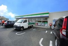 ファミリーマート　鳥栖藤木町