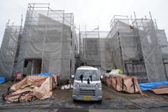 全2区画の新築戸建です。右側が2号棟。