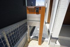 スタイリッシュなデザインの郵便受けです＾＾