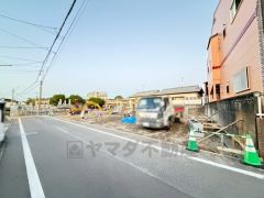 前面道路は西側約4.9ｍ公道。