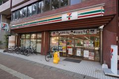 セブンイレブン　福岡大名1丁目店
