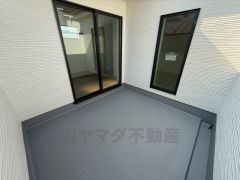 幅広バルコニー＾＾日当たり、風通し良好なので洗濯物も良く乾きます＾＾