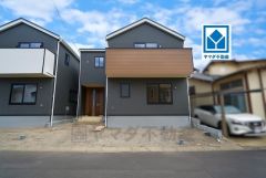 歩7分圏にダイキョーバリュー、ファミマ、コスモス、新生堂、保育園など生活利便施設多数あり＾＾西鉄バス「曰佐五丁目」歩8分。大橋駅行＾＾