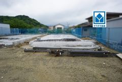2025年6月撮影。白水小学校（歩9分）。JR「博多南」駅(自転車6分/1.6ｋｍ)。ロピア福岡白水店(車2分/500ｍ)。