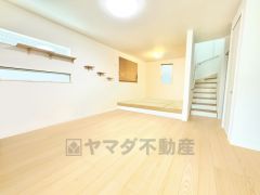 リビング階段は顔を合わせる時間が増えるので、ご家族とのコミュニケーションがとりやすく距離がグッと縮まりそうですね＾＾