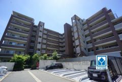 専有面積83.77m2。4LDK＾＾ペット飼育可＾＾