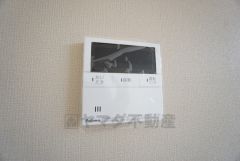 おいだき機能つきなのでお風呂に入る時間が異なるご家庭には嬉しいですね。ボタン一つで快適で便利な生活が＾＾