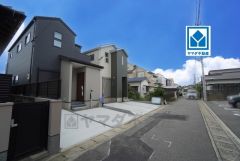 前面道路は北東側約4ｍの公道に面しています＾＾ 