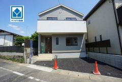 都市ガス＾＾4LDK^^LDK18.2帖＾＾オールフローリング＾＾全居室収納付き、床下収納有＾＾
